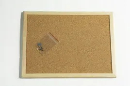 tablica-korkowa-do-przypinania-50x100cm-z-drewniana-rama-100x50-pineski