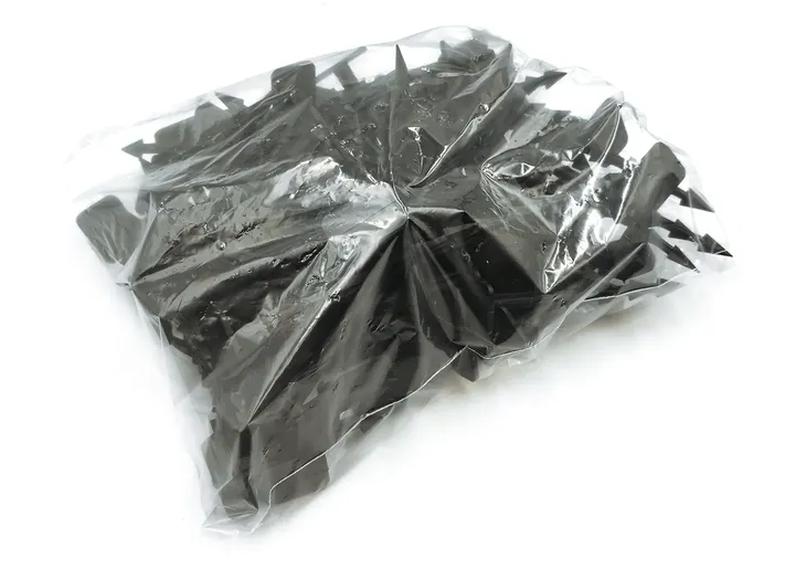 kotwy-szpilki-kolki-do-agrowlokniny-agrotkaniny-mocowania-15-cm-50-szt-stan-opakowania-oryginalne