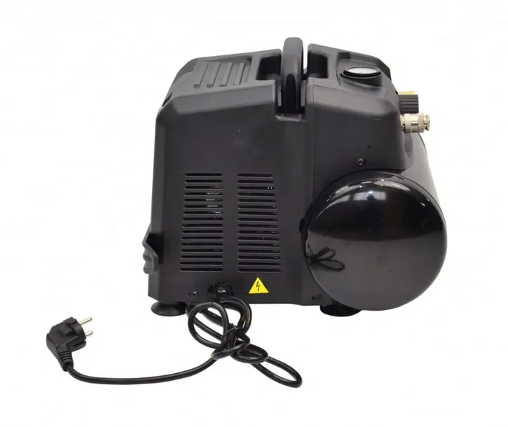 awtools-kompresor-ac6-6l-15hp-black-line-typ-bezolejowy