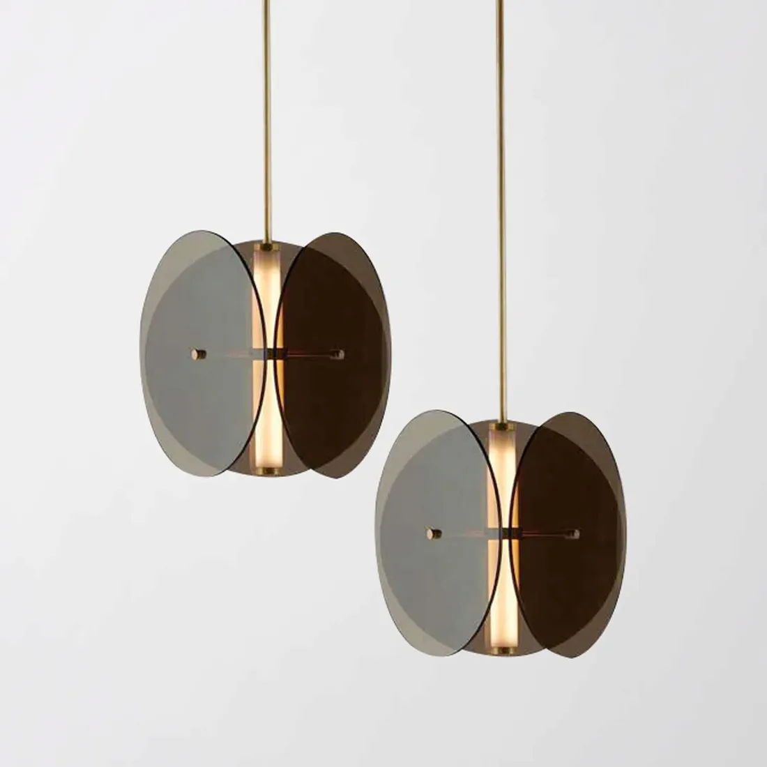 lampa-sufitowa-wiszaca-szklany-klosz-loft-czarna-dymiona-industrial-talerze-stan-nowy