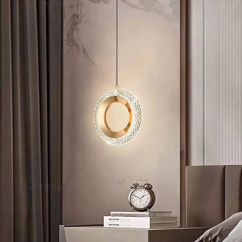 lampa-sufitowa-wiszaca-led-elegancka-krysztalowa-zloto-glamour-toolight-stan-nowy