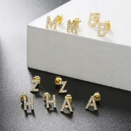 kolczyki-ze-stali-szlachetnej-platerowane-14k-zlotem-literka-b-2szt-kst32