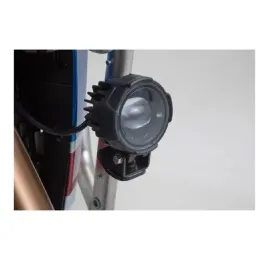 mocowanie-halogenow-sw-motech-nsw-01-890-10000-b-do-honda