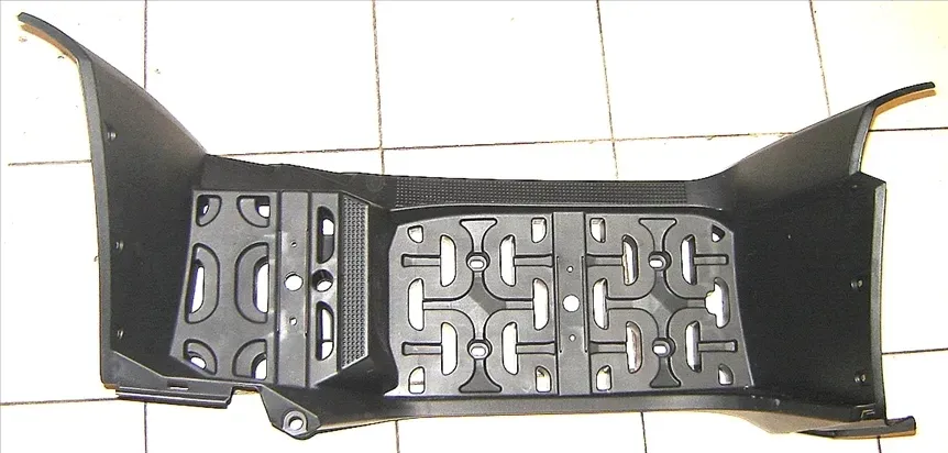 podnozek-lewy-x8-cf-moto-800