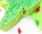 piniata-na-slodycze-do-rozbicia-garden-party-dinozaur-wysokosc-produktu-43-cm