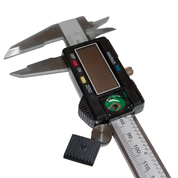 suwmiarka-elektroniczna-drel-150-mm-dokladnosc-pomiaru-0-01-mm
