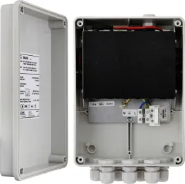 switch-6-portowy-s64h-z-zasilaczem-do-4-kamer-ip-w-obudowie-hermetycznej-pu