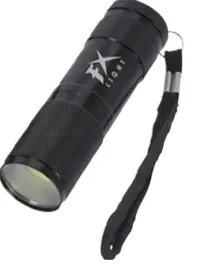 mini-latarka-led-aluminiowa-25x85-cm-czarna