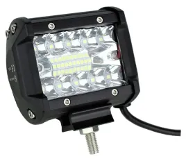 traktor-kombajn-lampa-robocza-led-12-24v-swiatlo-cofania-wstecznego-halogen