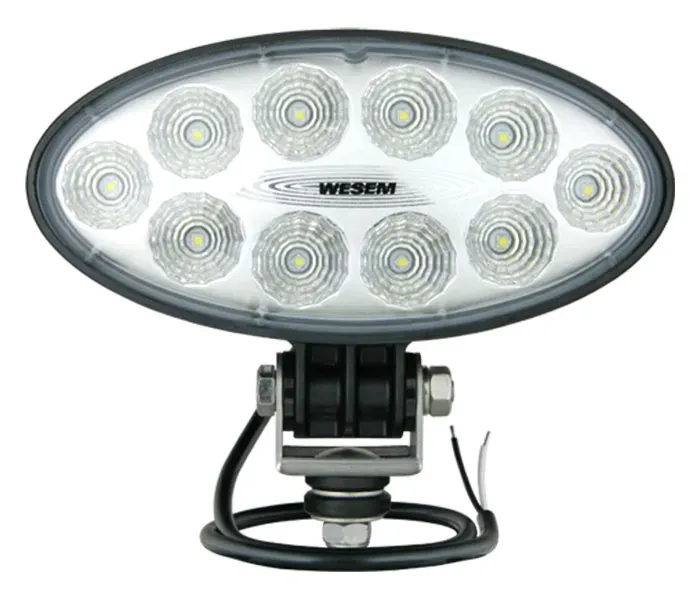 lampa-robocza-reflektor-roboczy-szperacz-halogen