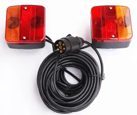 lampy-tylne-przyczepki-przyczepy-12v-z-zarowkami-przewod-7-5m-magnes