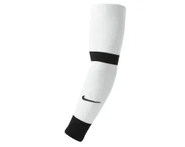 rekawy-pilkarskie-nike-matchfit-slevee-cu6419-100-l-xl