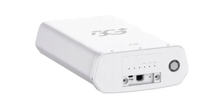 router-wifi-zte-mc889a-pro-5g-waga-z-opakowaniem-3-8-kg