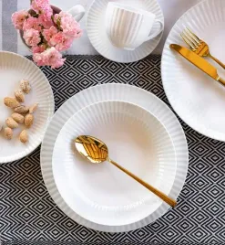 lubiana-daisy-serwis-obiadowy-6-osob-18-elementow-biala-porcelana