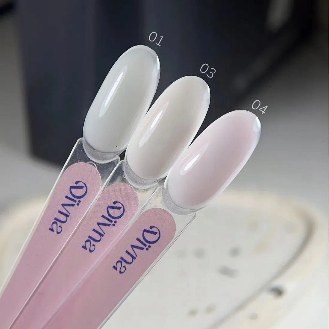 zel-budujacy-divna-frame-builder-gel-01-15ml