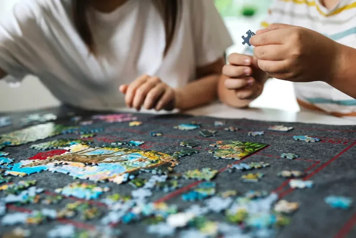 puzzle-premium-plus-quality-kuromi-1000-elementow-trefl-plec-dziewczynki