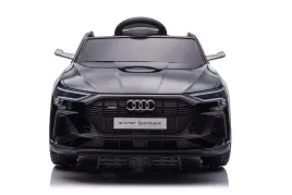 auto-na-akumulator-audi-e-tron-czarne-4x4-miekkie-kola-eva-skora-pilot