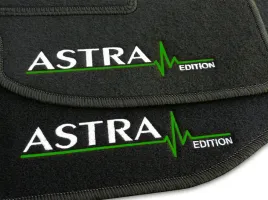 dywaniki-welurowe-opel-astra-l-elektryk-2021-czarne-4x-astra-edition