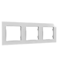 shelly-ramka-do-wlacznikow-wylacznikow-swiatla-oswietlenia-potrojna-biala