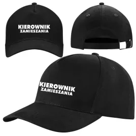 czapka-z-daszkiem-kierownik-zamieszania-z-nadrukiem-bejsbolowka-czarna