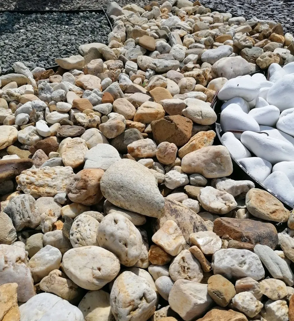 otoczak-giallo-mori-kamien-dekoracyjny-40-60mm-1000kg-tona-stan-nowy