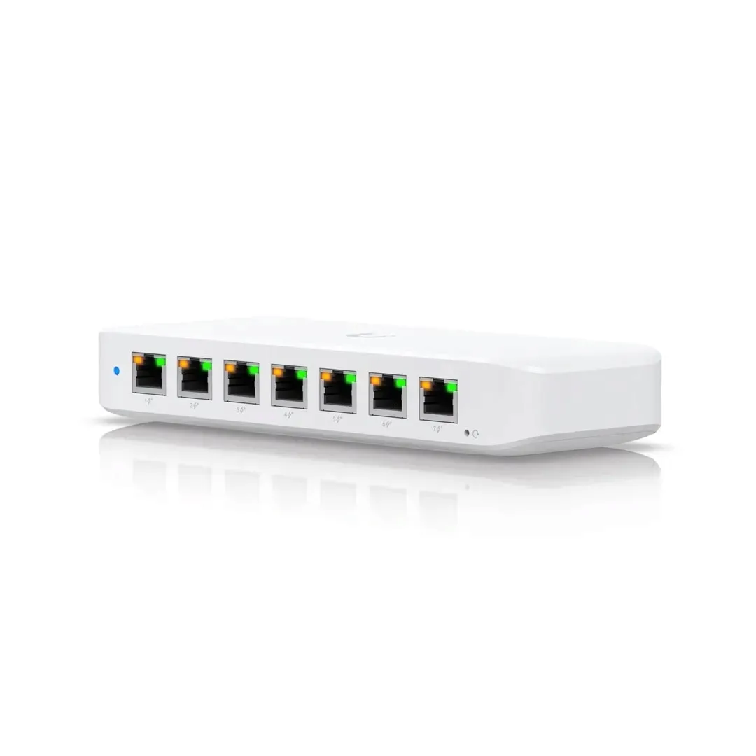 ubiquiti-a-compact-8-port-layer-2-stan-nowy
