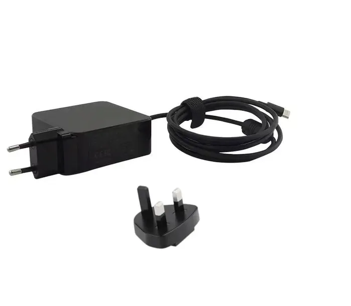 coreparts-usb-c-power-adapter-65w-gan-stan-nowy-napiecie-wyjsciowe-5-v