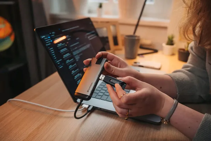 verbatim-superspeed-usb-3-0-32gb-maksymalna-predkosc-odczytu-80-mb-s