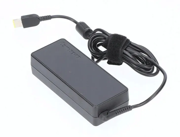 lenovo-rectangle-65w100-240vac3p-napiecie-wyjsciowe-20-v