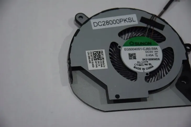 dell-cpu-cooling-fan-for-latitude-rodzaj-oryginal