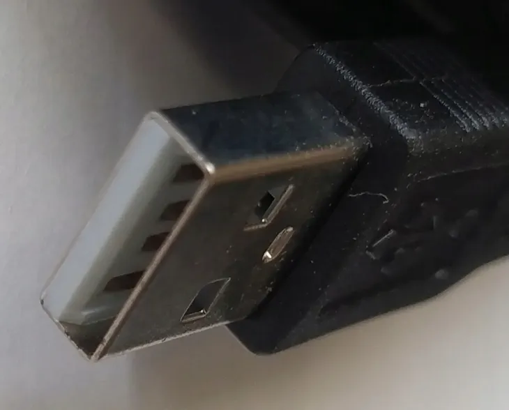 microconnect-usb-a-mini-usb-b-5p-5m-m-m-kod-producenta-usbamb55