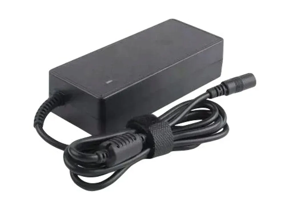 coreparts-universal-power-adapter