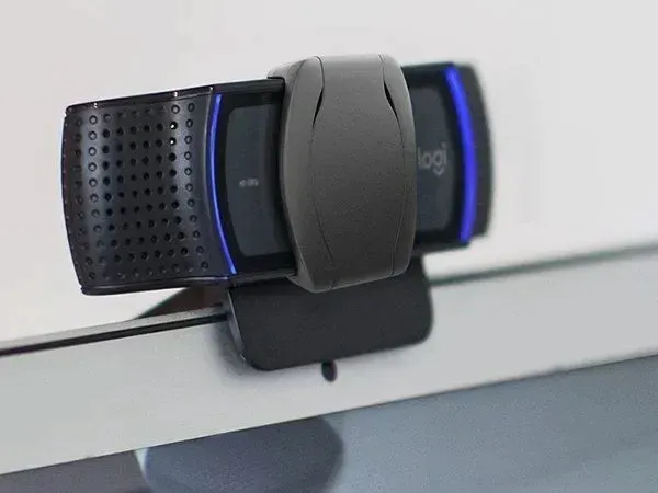 logitech-webcam-hd-pro-c920s-maksymalna-rozdzielczosc-filmu-1920-piksele