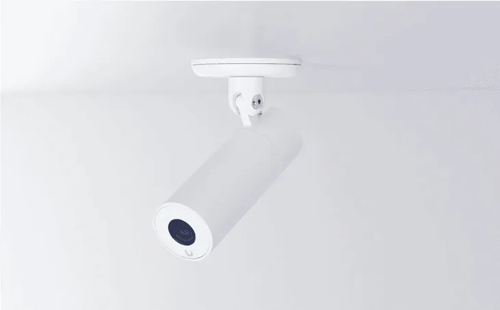 ubiquiti-long-distance-lens-that-producent-ubiquiti