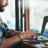 logitech-m185-mouse-wireless-interfejs-usb-radio-2-4-ghz