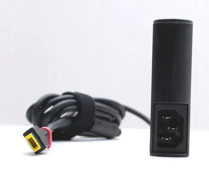 lenovo-adl230ndc3a-20v11-5a-waga-z-opakowaniem-1-kg