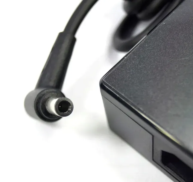 asus-ac-adapter-200w-20v-3p-6phi-marka-asus