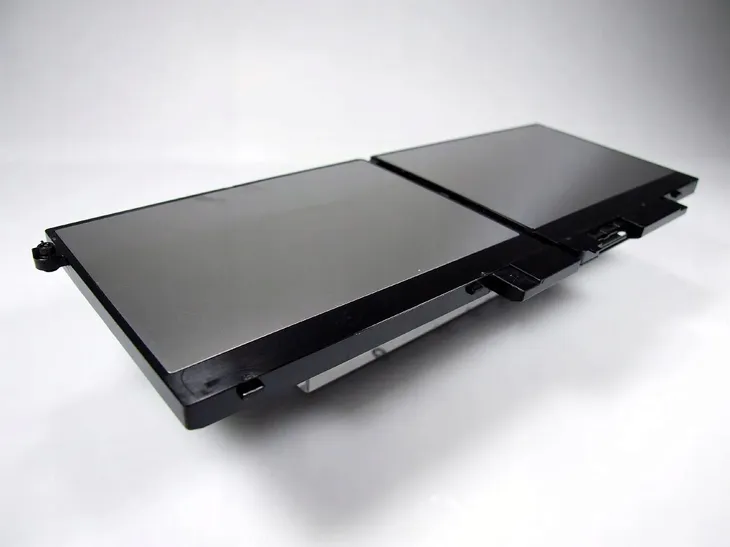 dell-laptop-battery-1-x-4-cell-rodzaj-oryginal