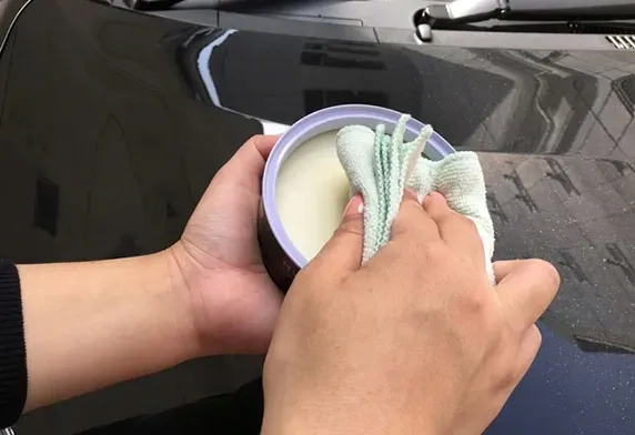 soft99-hydro-gloss-wax-wosk-na-powloki