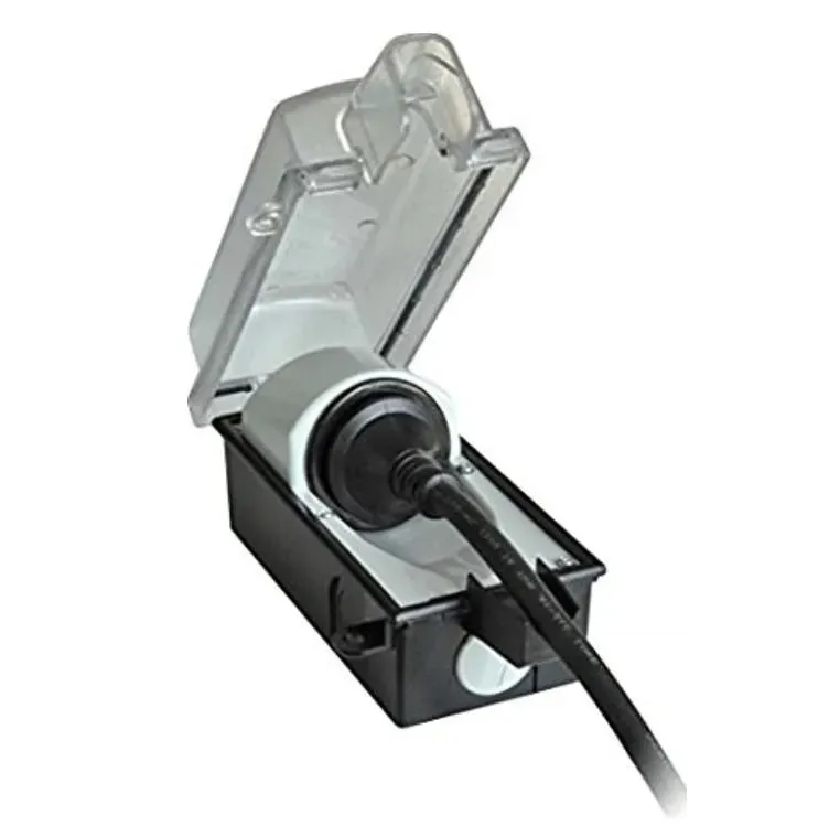 bachmann-outdoor-socket-lockable