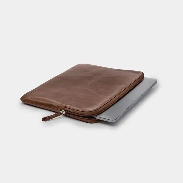 trunk-13-macbook-sleeve-brown-wielkosc-matrycy-13