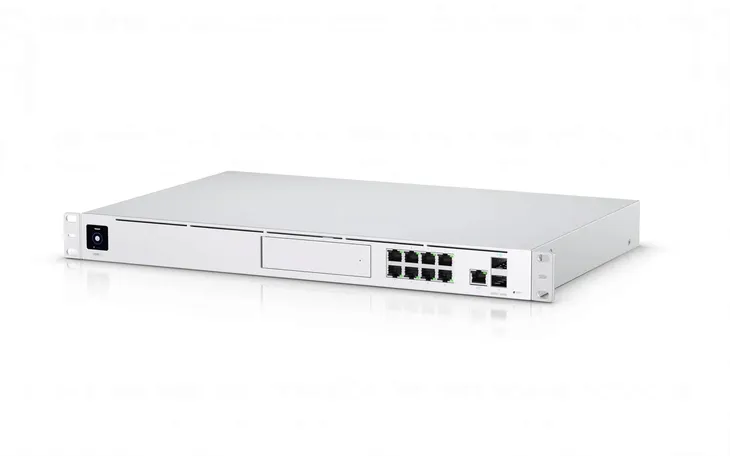 switch-ubiquiti-unifi-dream-machine-pro-udm-pro-standard-pracy-portow-lan-10-100-1000-mbps