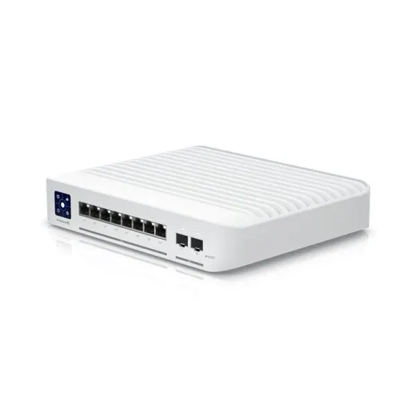 ubiquiti-managed-layer-3-usw-enterprise-8-poe-waga-z-opakowaniem-7-75-kg