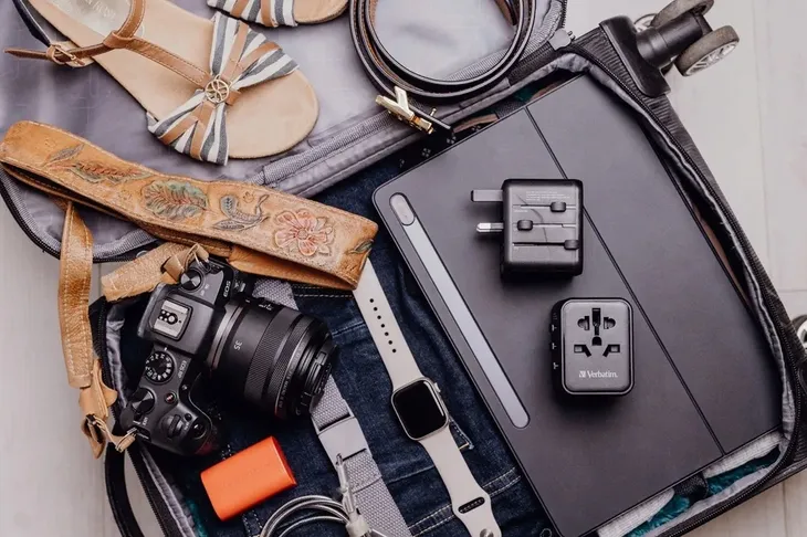 verbatim-universal-travel-adapter-marka-verbatim-waga-z-opakowaniem-0-133-kg