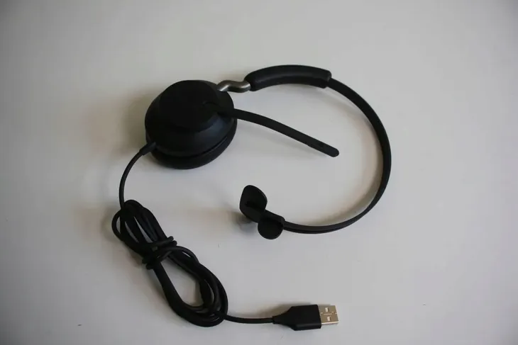 sluchawki-jabra-evolve2-40-ms-stereo-kolor-czarny