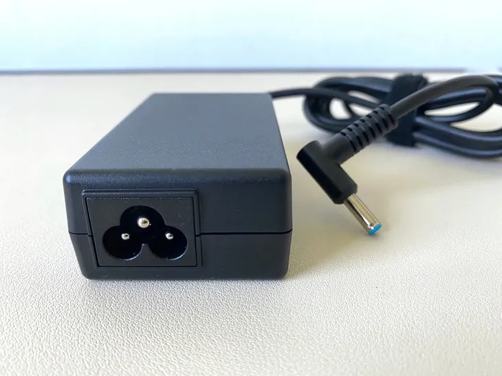 hp-65w-ac-adapter-for-hp-napiecie-wyjsciowe-19-5-v