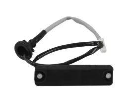 mikrostyk-pokrywy-bagaznika-toyota-avensis-corolla-verso-03-09-8484020010