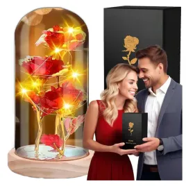 wieczna-roza-w-szkle-swiecaca-pomysl-na-prezent-na-dzien-kobiet-pudelko