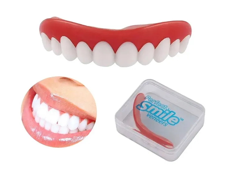 nakladka-na-zeby-dziasla-sztuczne-zeby-smile-etui-gora-i-dol-waga-z-opakowaniem-0-05-kg-stan-nowy-marka-bez-marki