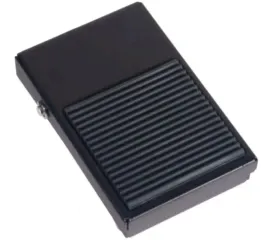 wylacznik-nozny-102x67-zelazny-czarny-1no-1nc-10a-fs1